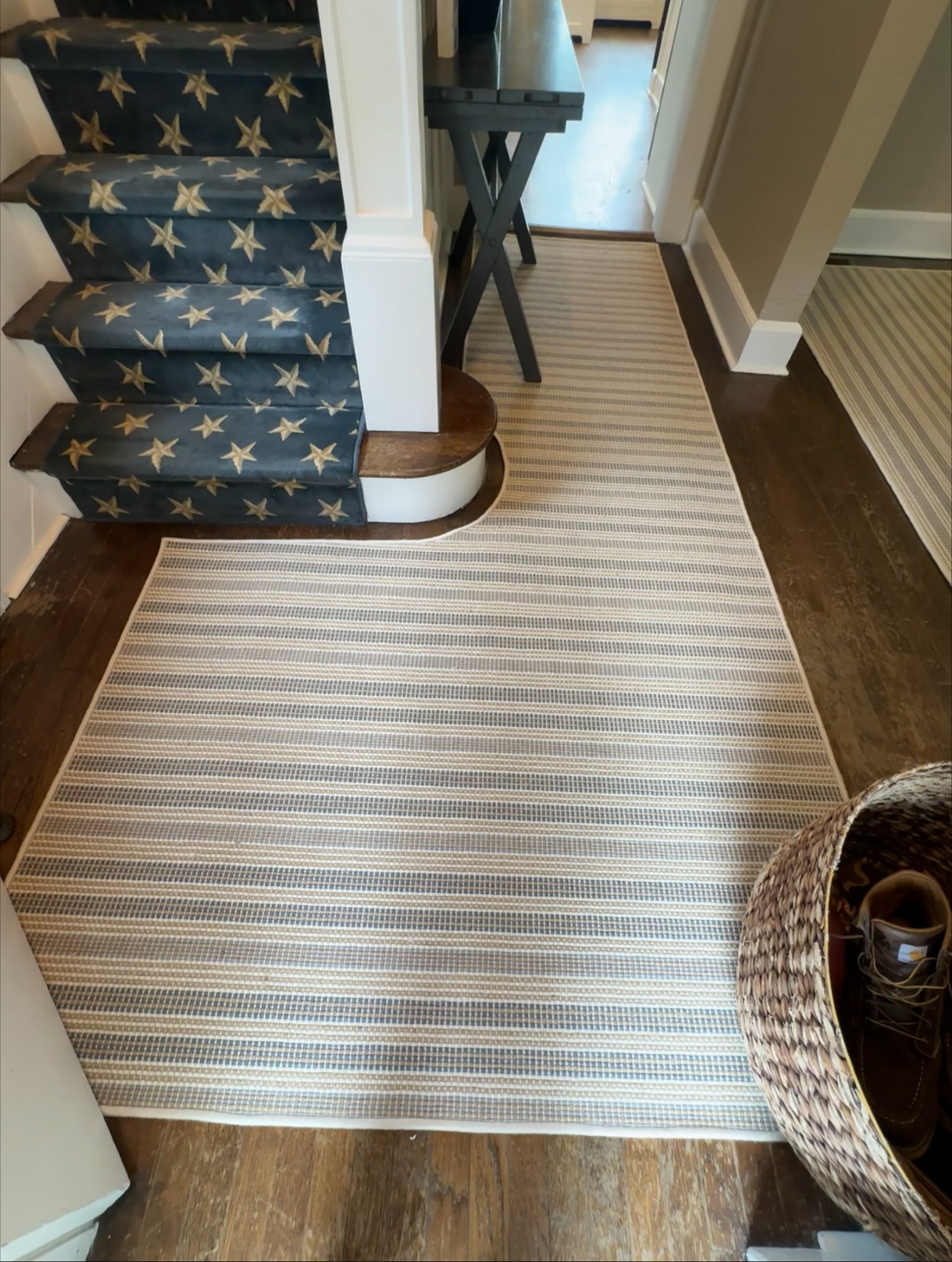 Aurora_ChurchillCaprets_4