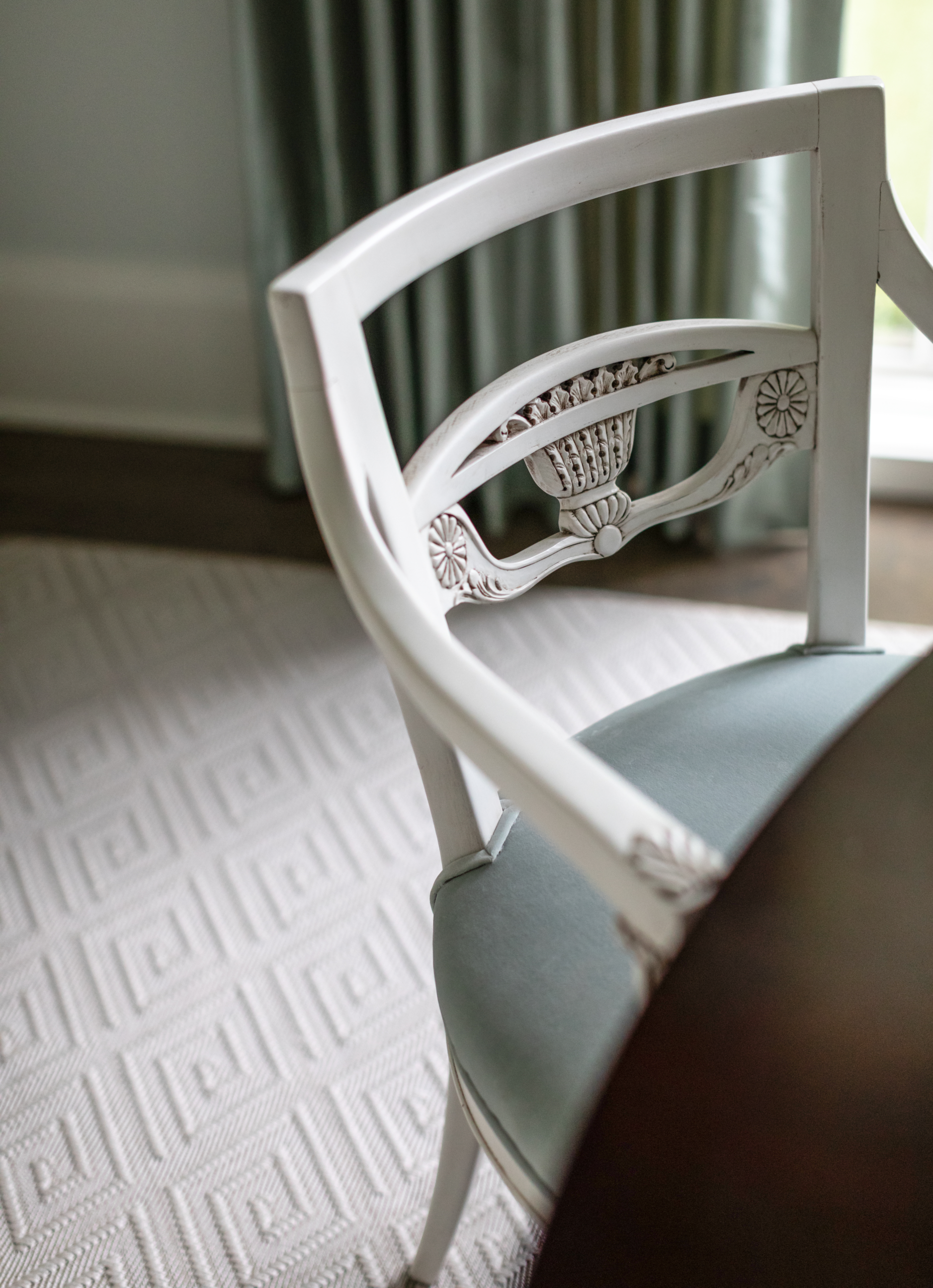 PottsMasonInteriors_Curacao_Frost_2